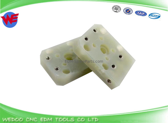 F322 Placa de isolamento do bloco de jato inferior Fanuc EDM Partes 56x40x13 A290-8119-X764
