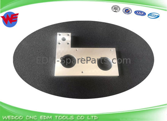 Placa de Rolamento de Material SS DWC Fanuc para Eletroerosão a Fio, Peças de Desgaste A290-8119-X384 135*108MM