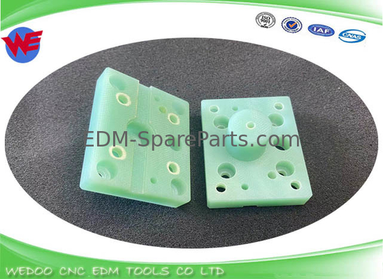 A290-8130-X763 Fanuc Isolador EDM Partes Bloco de jato inferior 54*43*10*26MM série a-B