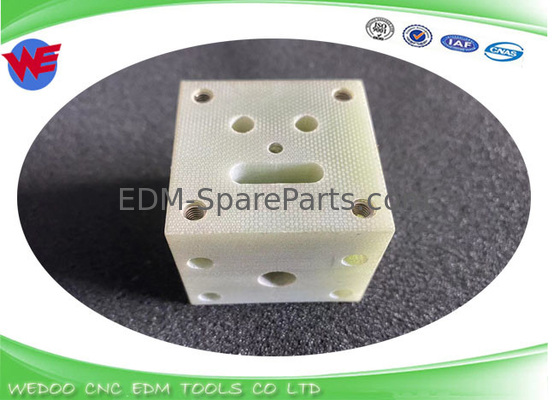 A290-8101-X509 Placa de isolamento superior Fanuc EDM Parts A-C Series 40*40*34