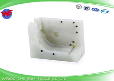 A290-8110-Y761 A290-8110-Z761 Fanuc F310 Placa de isolamento Base de guia inferior a-C