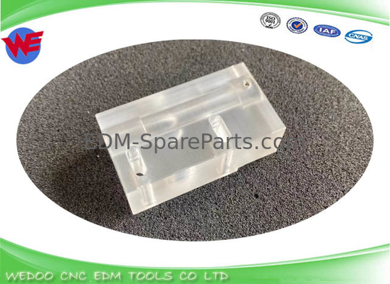 A290-8119-X393 Bloco de guia do fio de alimentação policarbonato 33.5*21*62 Para peças Fanuc EDM