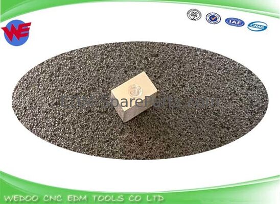 A290-8102-X657 Eletrodo de corte de acordo com EDM Fanuc 6*6*10mm
